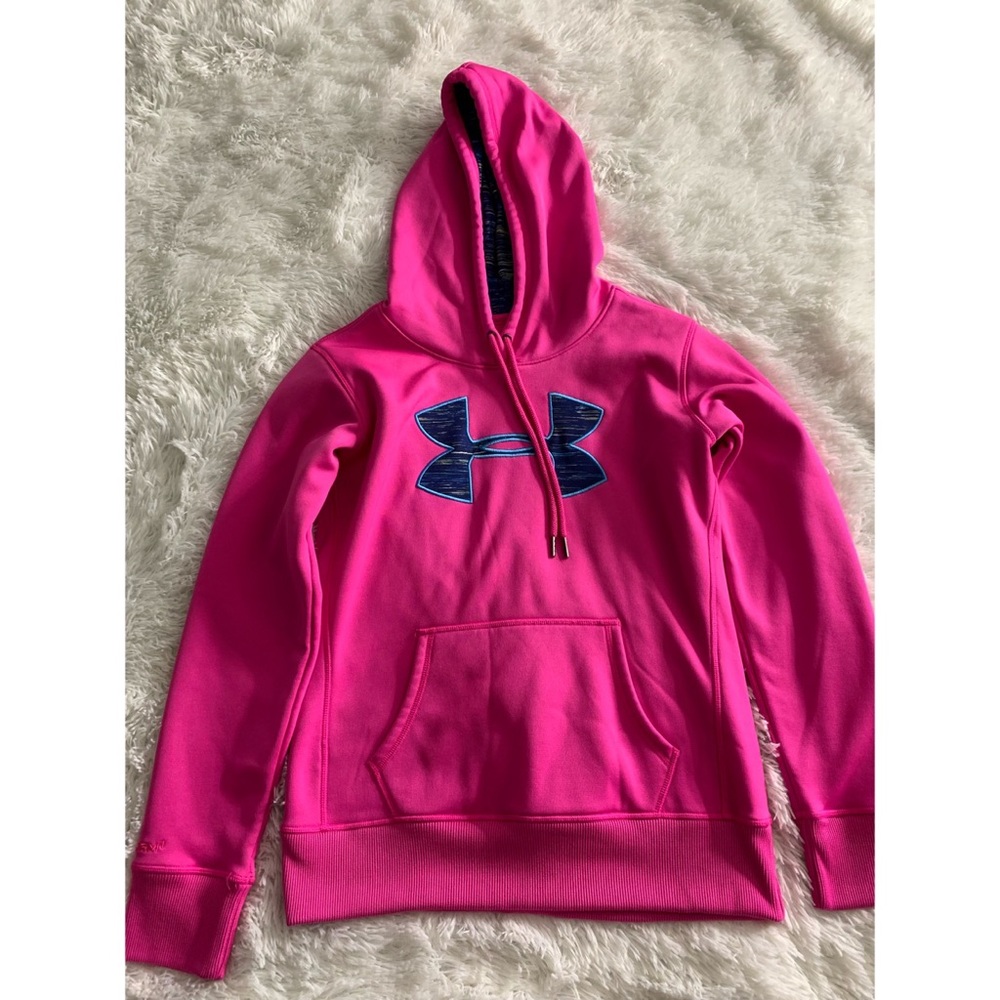 SOLD‼️ Under Armour Hoodie